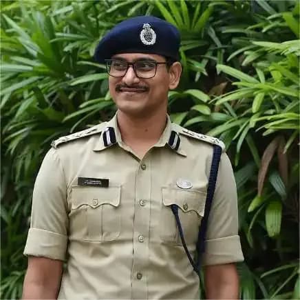 Shri Putta Vimaladitya, IPS